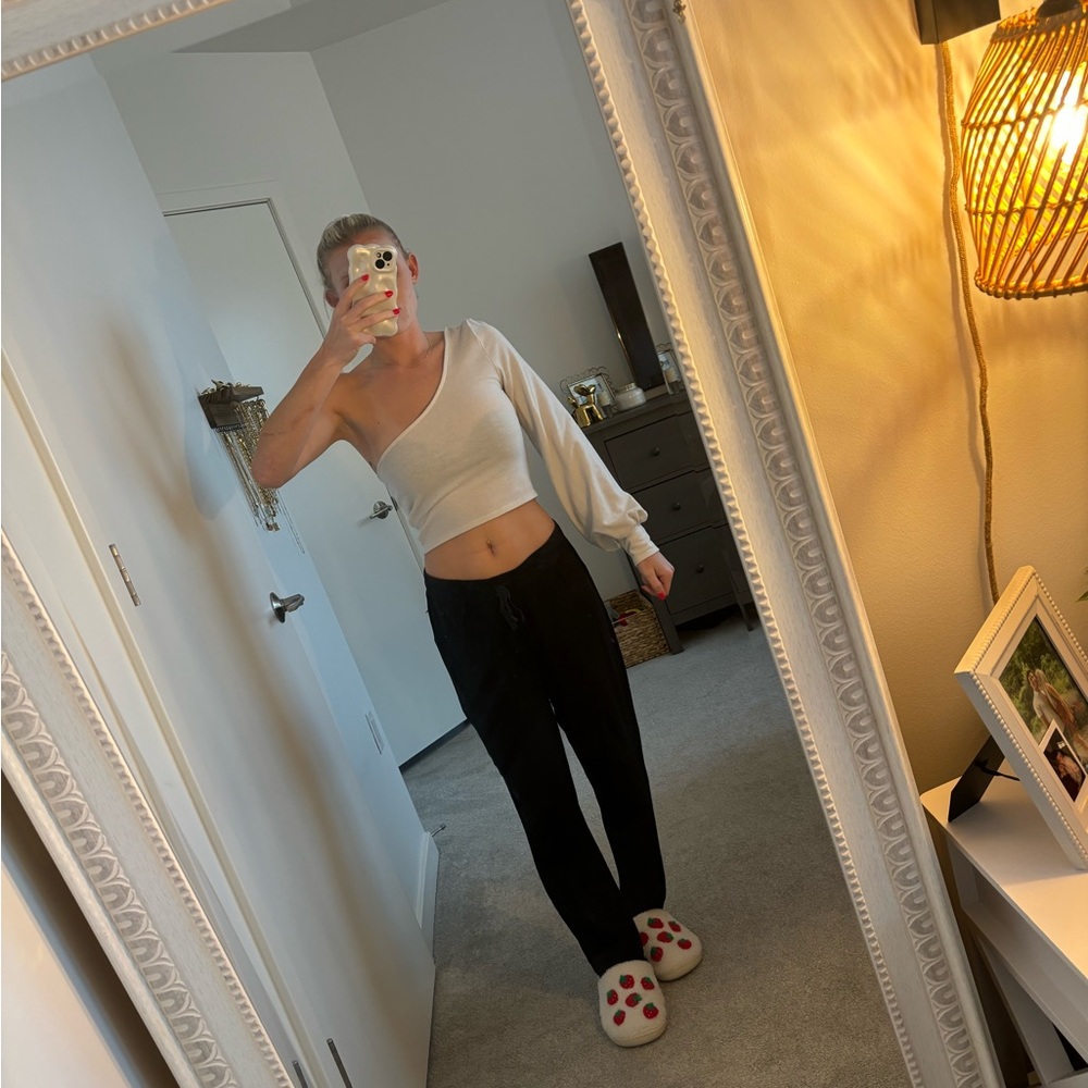 One sleeve top